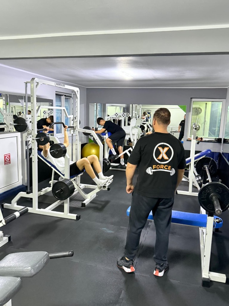 Antrenor personal XForce Bacău – ședință de antrenament