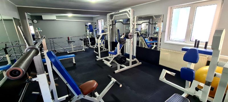 De Ce Să Alegi Un Antrenor Personal în Bacău – Ghid Complet XForce