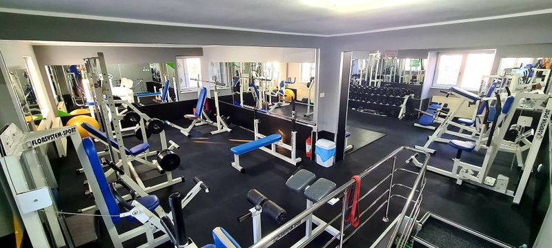 Ghid Complet Pentru Abonamentul La Sală în Bacău – Ce Include și Cât Costă