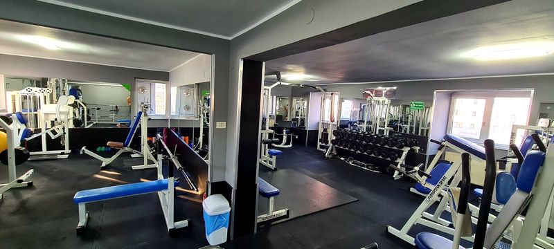 Sală fitness Bacău – panoramă completă XForce