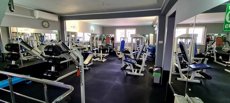 Echipamente leg press XForce Bacău – Florsystem Sport