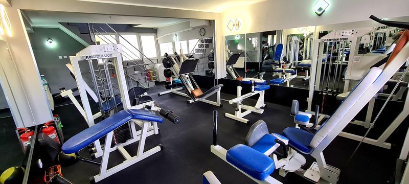 Mașini izolate XForce Bacău – extensii și flexii