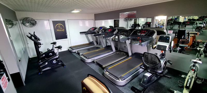 Zona cardio XForce – benzi alergat și biciclete
